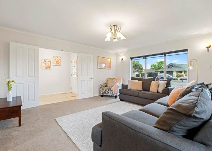  at 15 Longford Park Drive, Takanini, Auckland