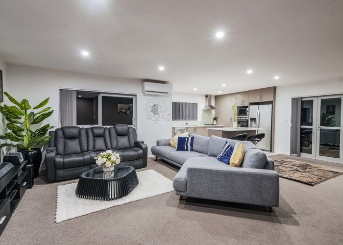  at 5 Rishi Way, Favona, Auckland