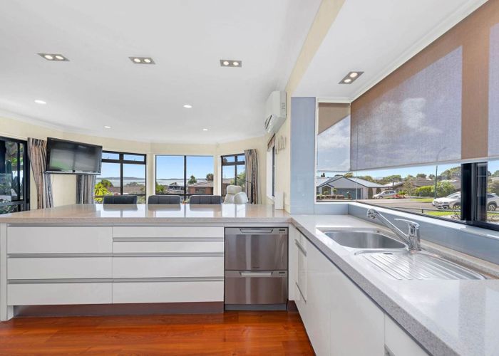  at 24 Omana Heights Drive, Maraetai, Manukau City, Auckland