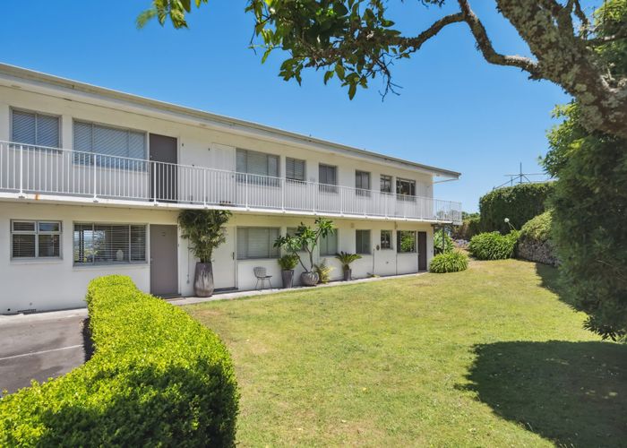  at 10/5 Bourne Street, Mount Eden, Auckland