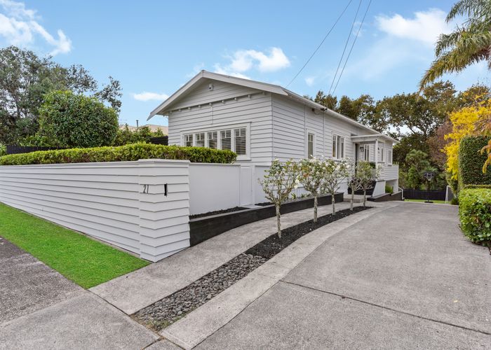  at 21 Verona Avenue, Mount Albert, Auckland