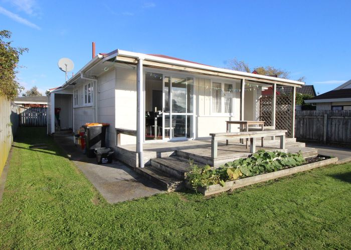  at 50 Keeling Street, West End, Palmerston North, Manawatu / Whanganui