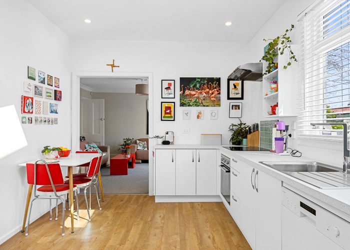 at 282 Lyttelton Street, Spreydon, Christchurch