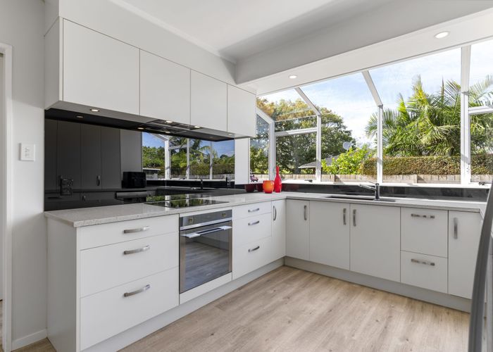  at 30 Ganymede Place, Half Moon Bay, Auckland