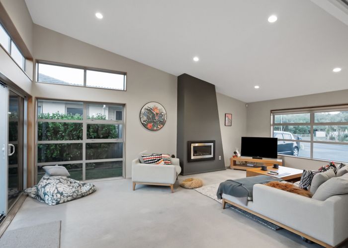  at 17 Matuku Place, Paraparaumu Beach, Kapiti Coast, Wellington