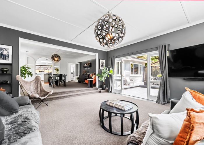  at 74 Elmslie Road, Pinehaven, Upper Hutt