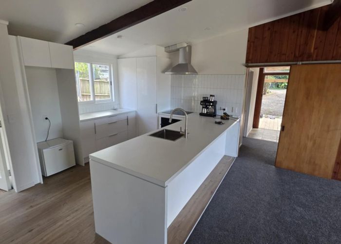  at 34 Lowtherhurst Road, Massey, Auckland
