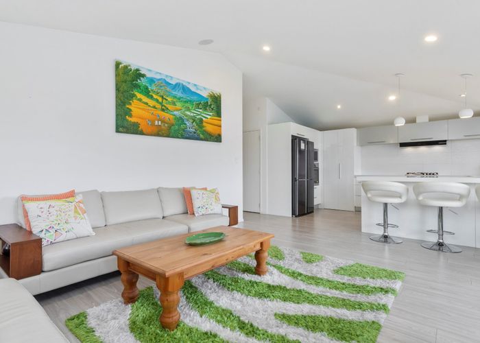  at 280A Whitney Street, Blockhouse Bay, Auckland