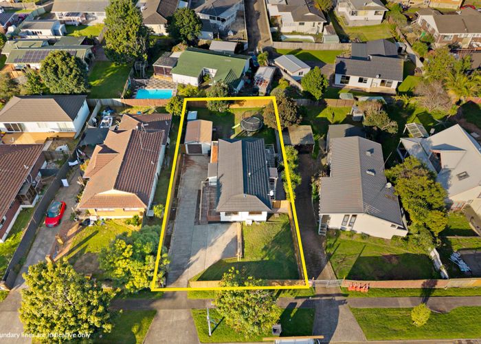  at 19 Lane Road, Weymouth, Manukau City, Auckland