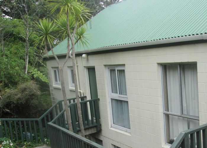  at 2/1 Harland Street, Brooklyn, Wellington
