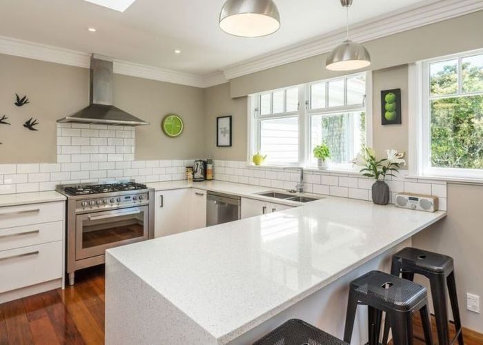  at 38 Cockayne Rd, Khandallah, Wellington, Wellington