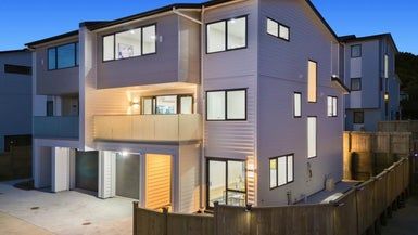  at 30D Routley Drive, Glen Eden, Auckland