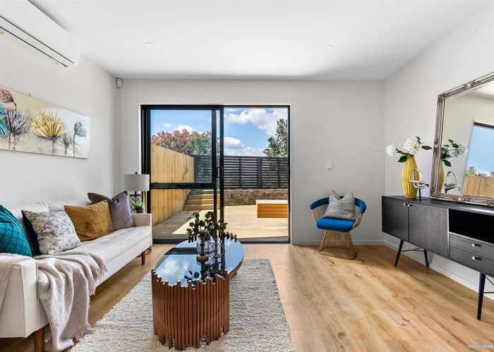  at 24 Carnoustie Drive, Wattle Downs, Manukau City, Auckland