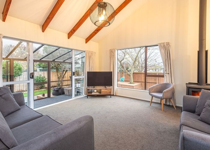  at 33 Flockton Street, St. Albans, Christchurch City, Canterbury
