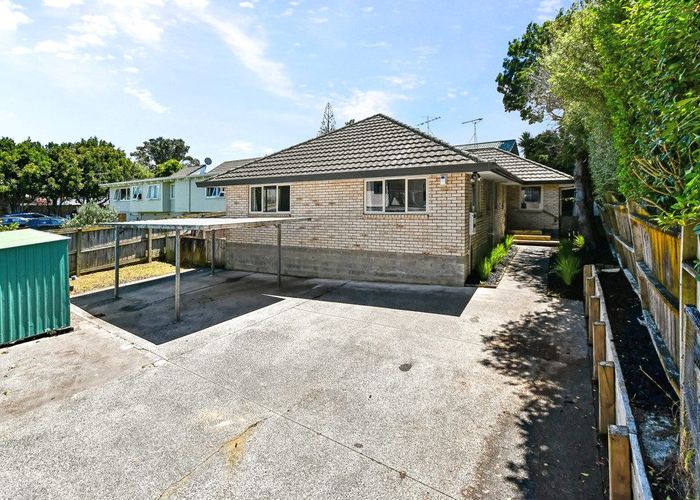  at 15A Roys Road, Manurewa, Manukau City, Auckland