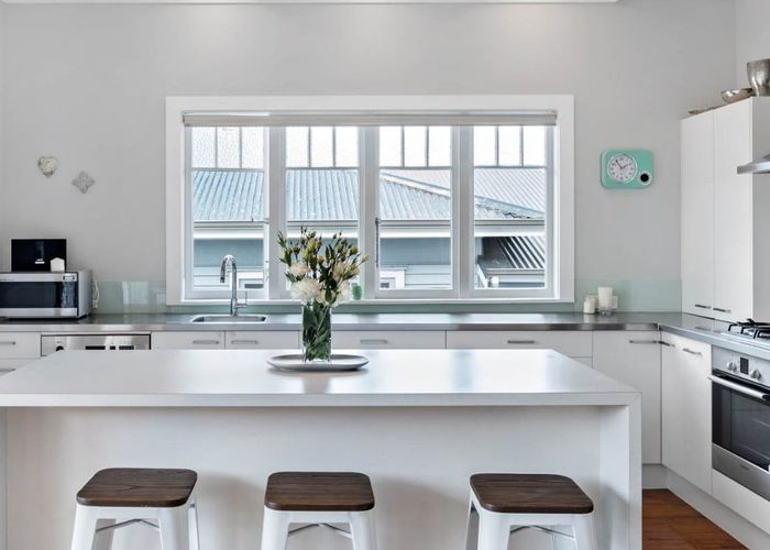  at 2 Garfield Road, Helensville, Rodney, Auckland