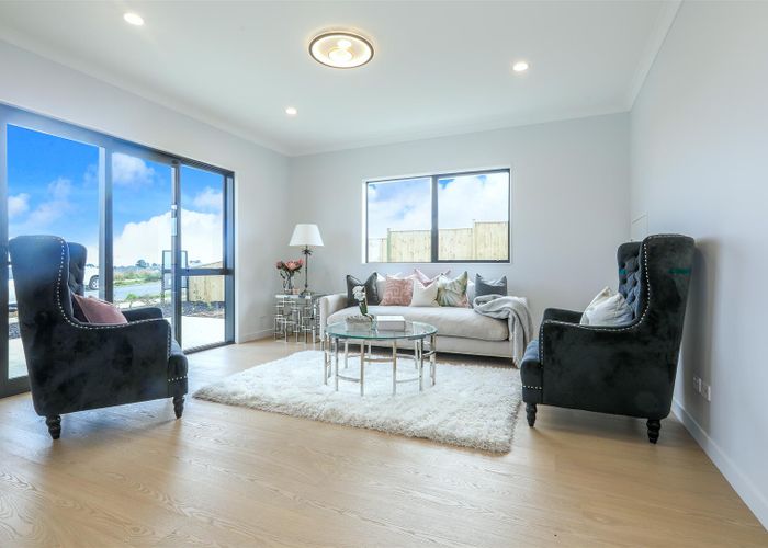  at 18 Hutukawa Drive, Beachlands, Auckland