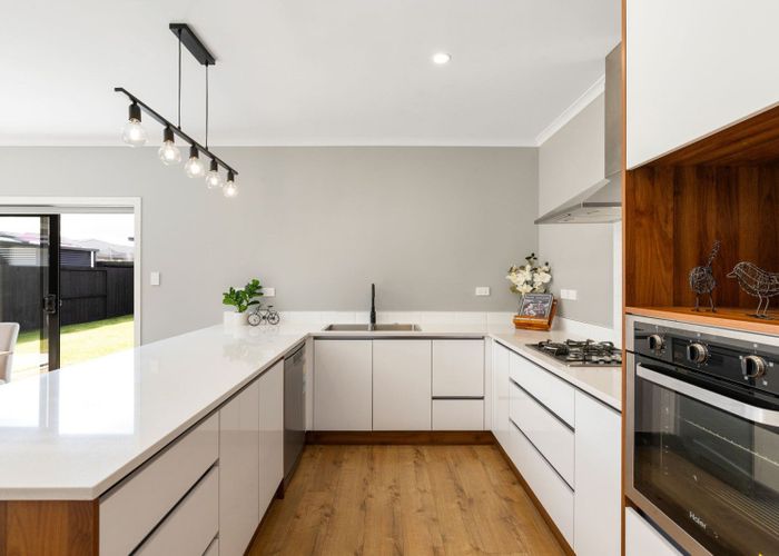  at 16 Maggie Place, Chartwell, Hamilton, Waikato