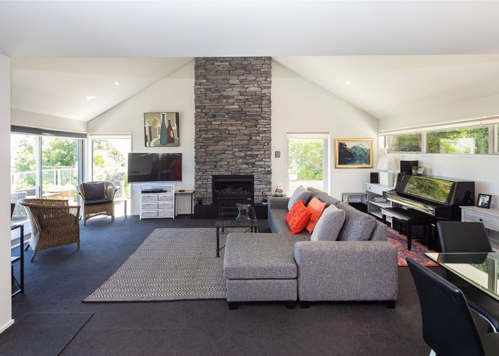  at 17 Janice Place, Mount Pleasant, Christchurch
