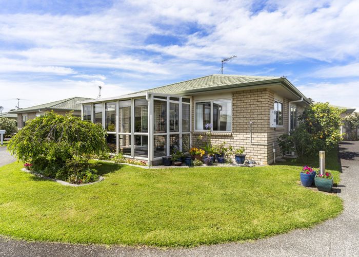  at 50/8 Village Place, Tuakau, Franklin, Auckland