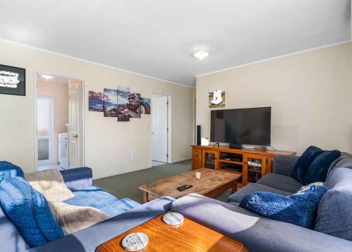  at 1/19 Patons Road, Howick, Manukau City, Auckland