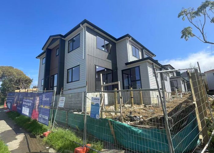  at Lot 2, 4 Glenmore Road, Sunnyhills, Manukau City, Auckland