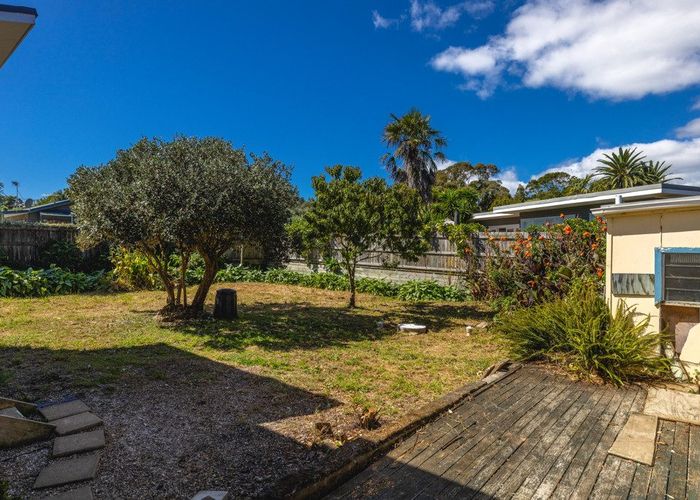  at 8 Manuka Road, Oneroa, Waiheke Island, Auckland