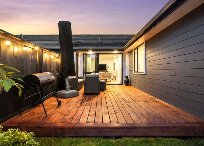  at 9 Metoriti Crescent, Pukekohe, Franklin, Auckland