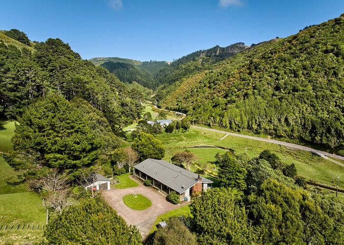  at 850A Paekakariki Hill Road, Pauatahanui, Porirua, Wellington
