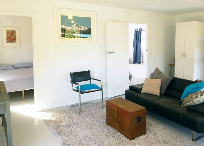  at 2/8 Te Toki Road, Waiheke Island