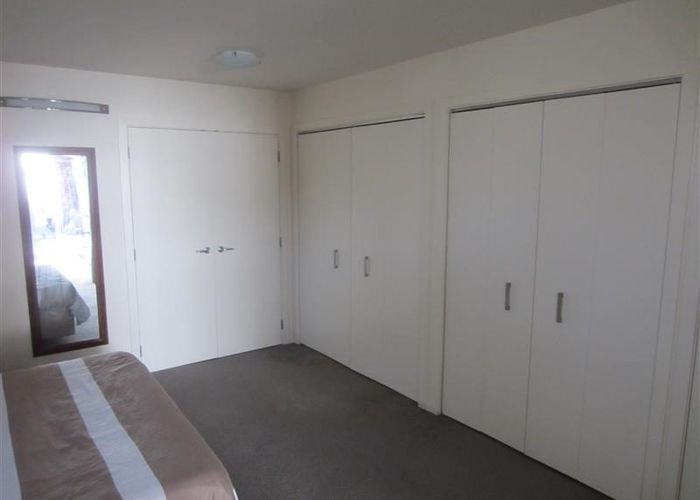  at 5A Mexted Terrace, Tawa, Wellington, Wellington