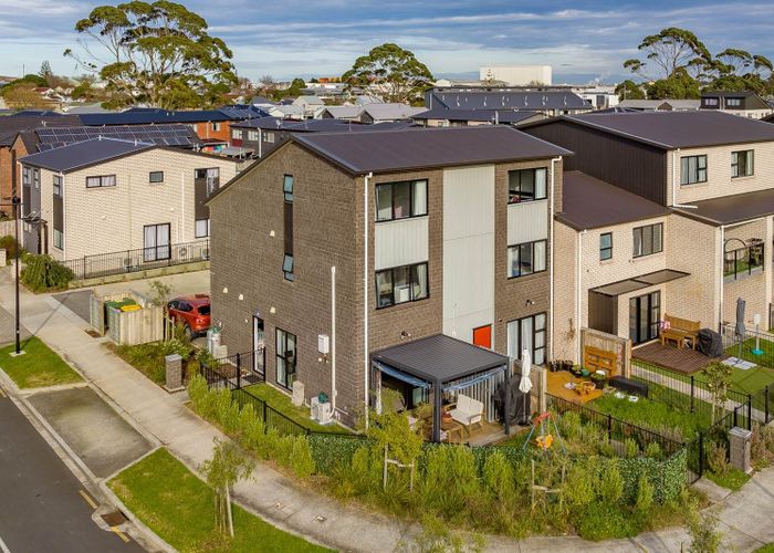  at 51 Haroto Street, Manukau, Auckland