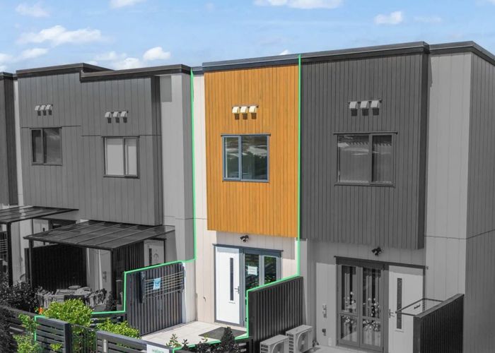  at 36 Long George Drive, Tōtara Park, Auckland