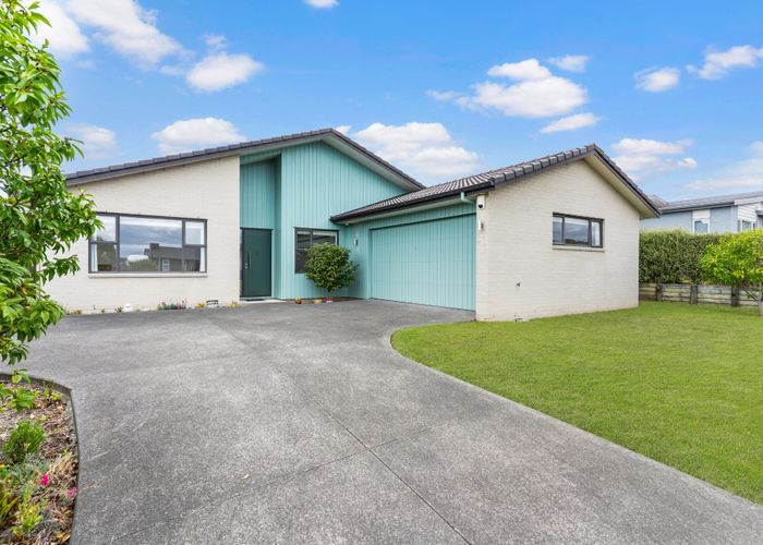  at 18 Lydiard Place, Beachlands, Manukau City, Auckland