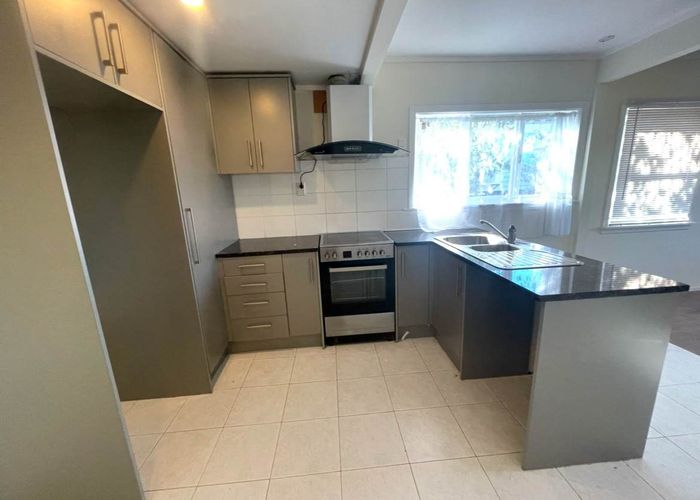  at 16B Reeves Road, Pakuranga, Manukau City, Auckland