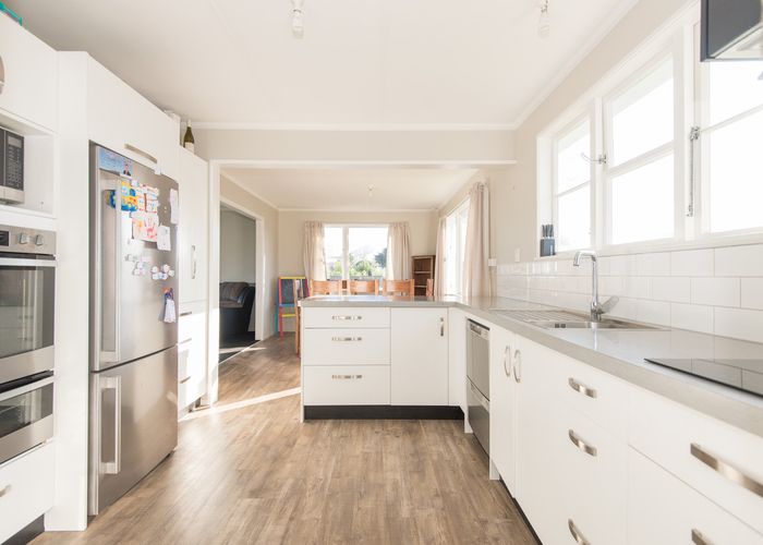  at 35 Seaforth Avenue, Milson, Palmerston North