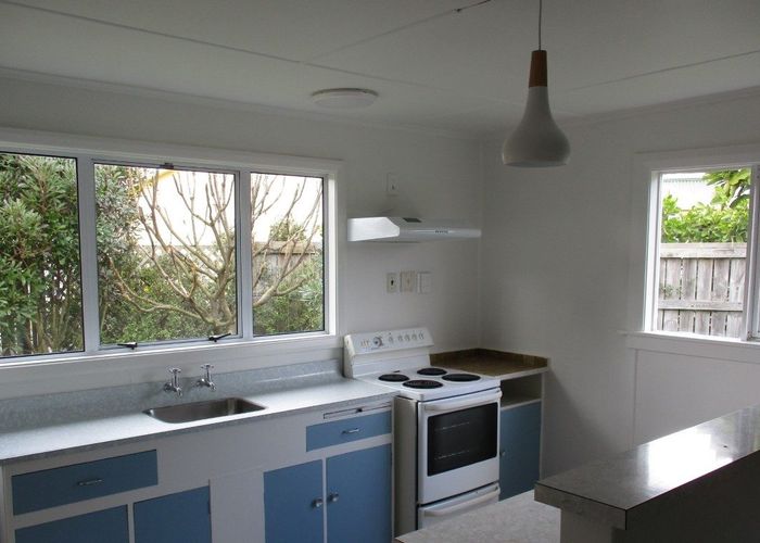  at 25 Heperi Street, Waikanae Beach, Kapiti Coast, Wellington