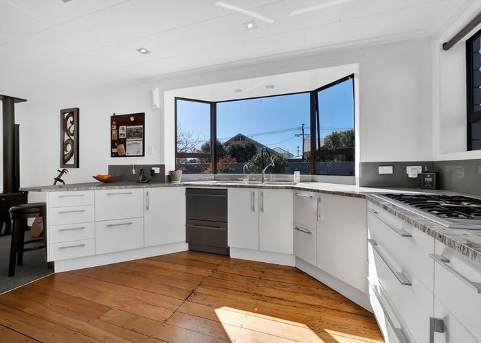  at 4 Henui Street, Strandon, New Plymouth