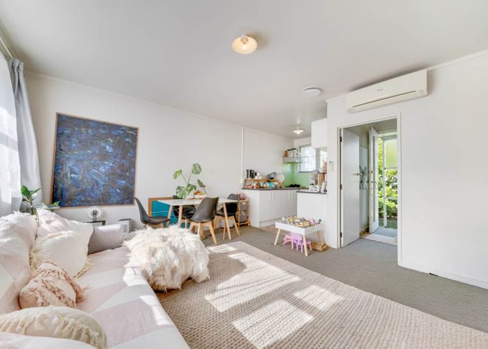  at 67A Kenderdine Road, Papatoetoe, Manukau City, Auckland