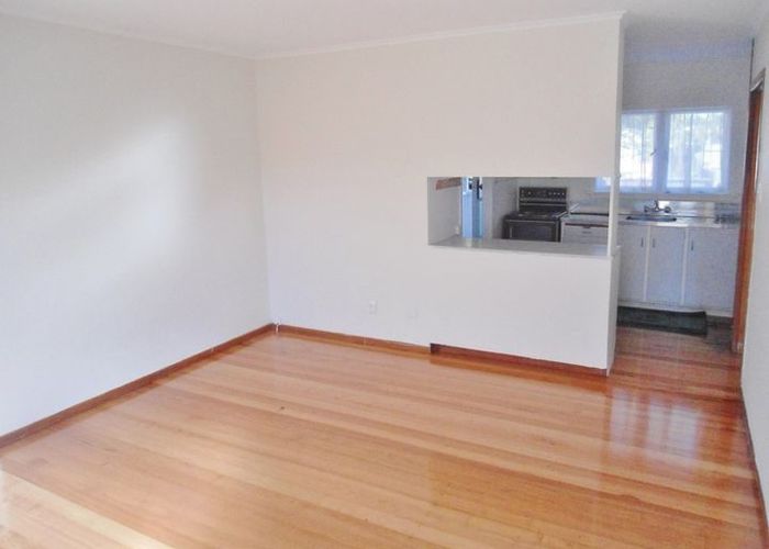  at 3/13 Arran Street, Avondale, Auckland