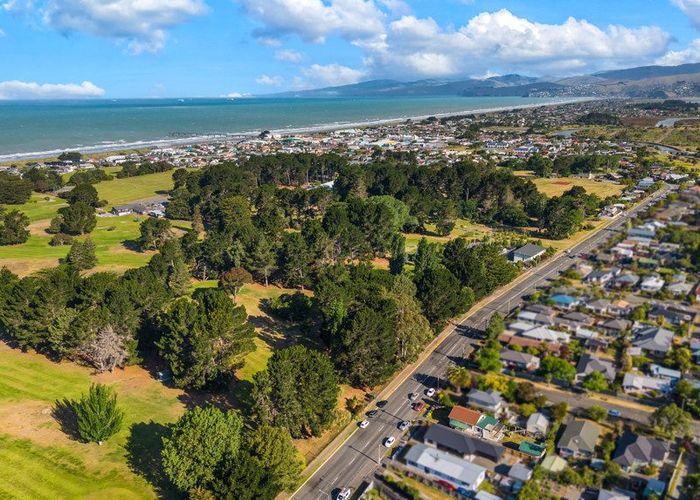  at 222 Keyes Road, New Brighton, Christchurch