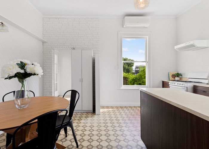  at 30 Drummond Street, Mount Cook, Wellington
