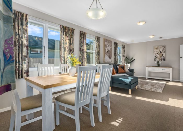 at 16 Fraser Crescent, Elderslea, Upper Hutt