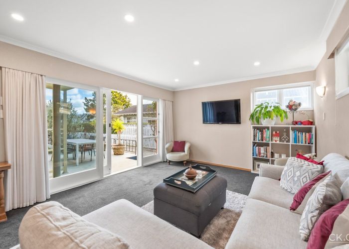  at 4 Lockett Street, Waterloo, Lower Hutt, Wellington