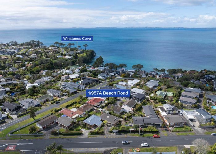  at 1/957a Beach Road, Torbay, North Shore City, Auckland