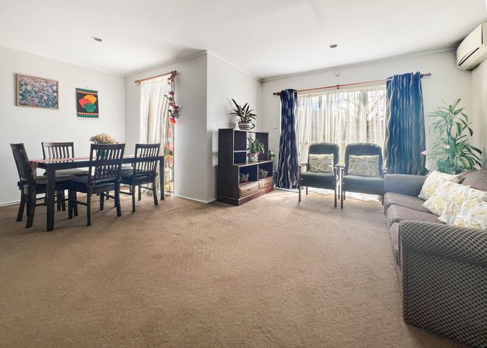  at 6/351 West Coast Road, Glen Eden, Auckland