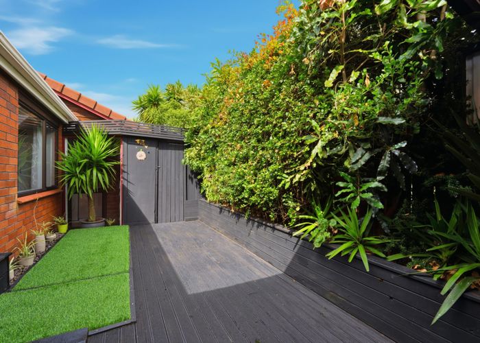  at 61 Wellington Street, Howick, Manukau City, Auckland