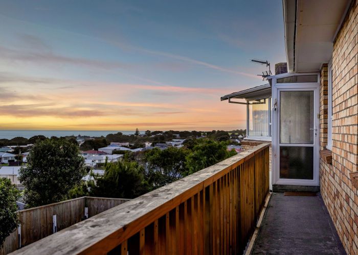  at 15 Mount View Place, Spotswood, New Plymouth, Taranaki