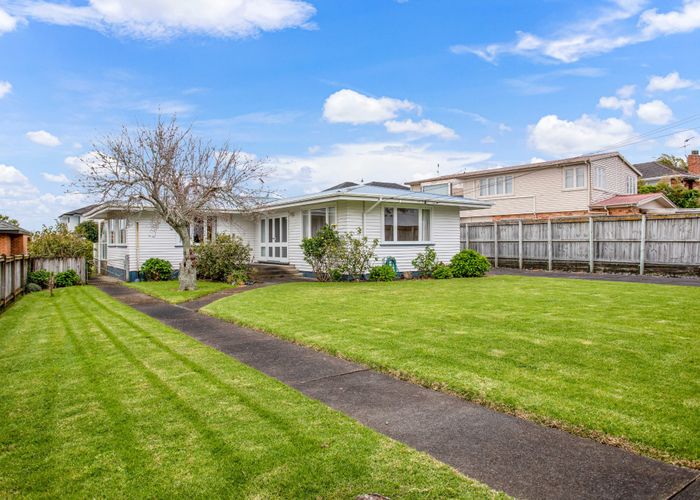  at 198 Bucklands Beach Road, Bucklands Beach, Auckland