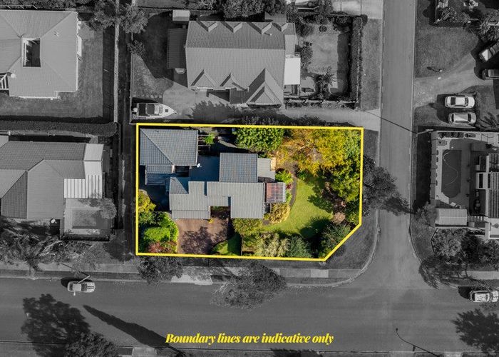  at 4 William Bryan Drive, Half Moon Bay, Manukau City, Auckland